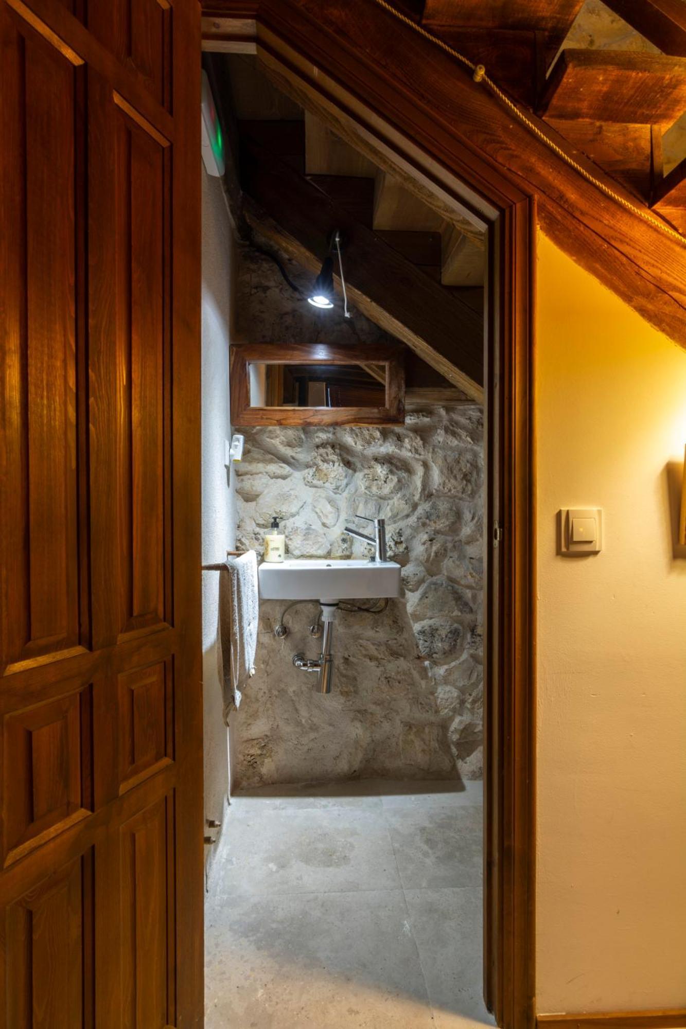 Adrados Mar De Pinos En Las Hoces Del Rio Duraton Exteriér fotografie